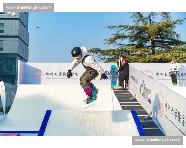 跨越山川与风雨挑战极限激情自行车赛展现速度与力量的完美碰撞